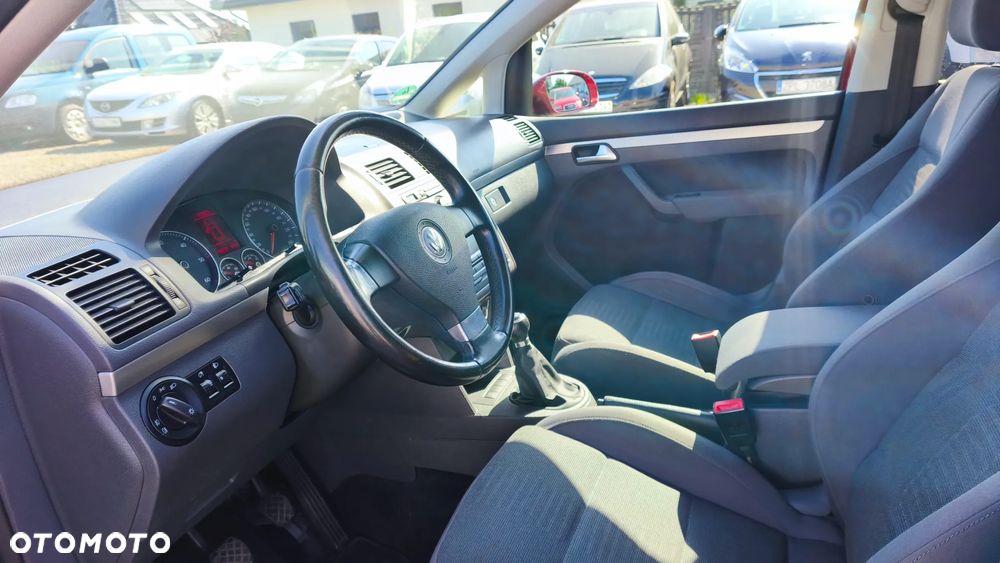 Volkswagen Touran 1.9 TDI - 15