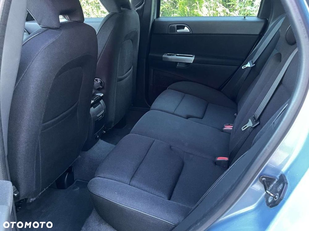 Volvo V50 - 20