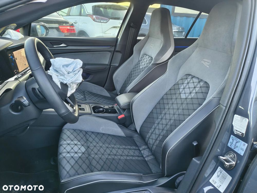Volkswagen Golf 1.5 eTSI EVO R-Line DSG - 5