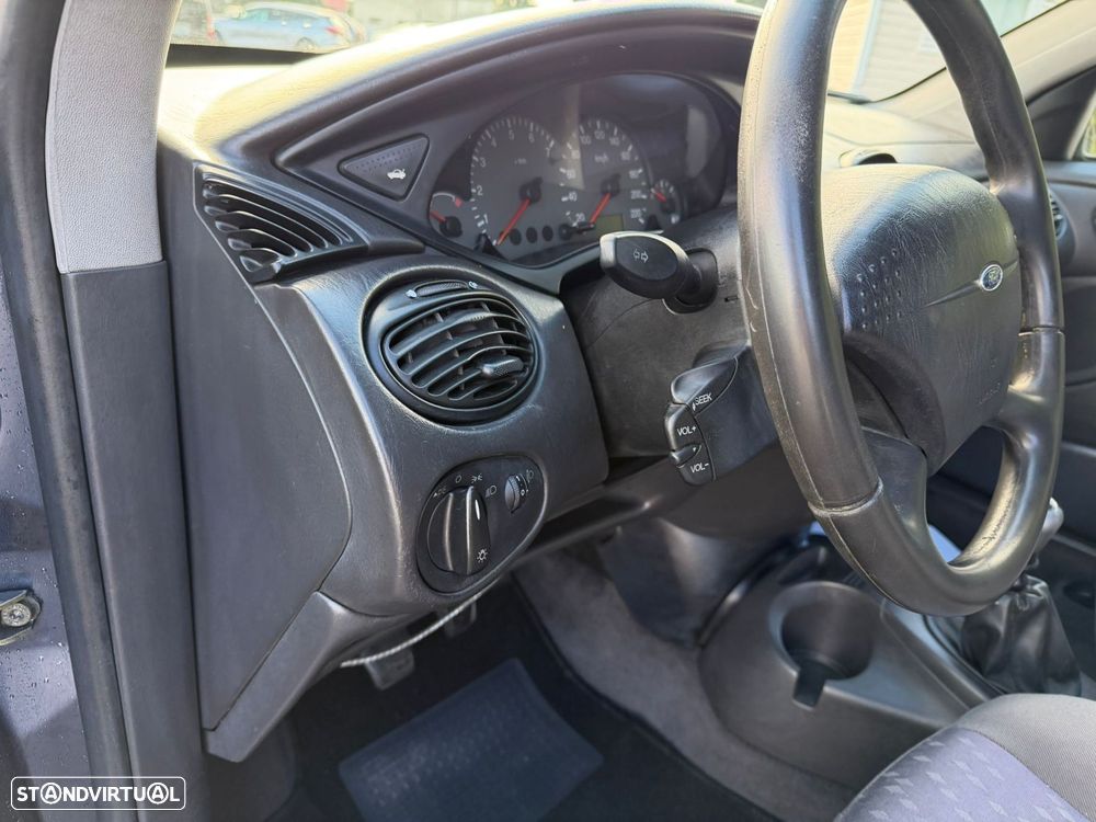 Ford Focus Van 1.8 TDdi - 23