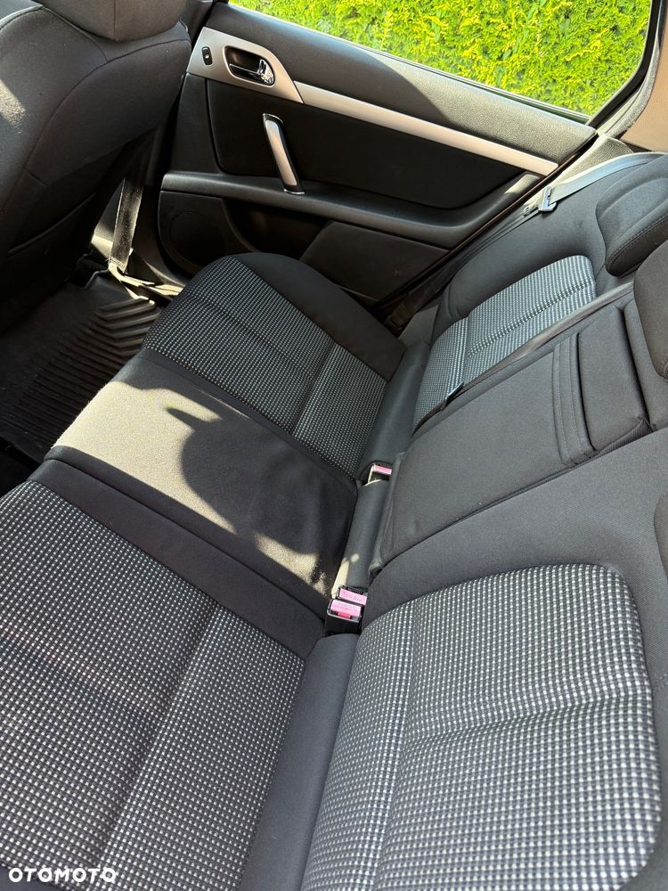 Peugeot 407 2.0 HDi Premium - 10