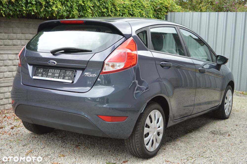 Ford Fiesta - 7