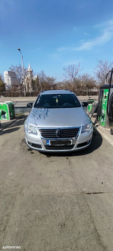 Volkswagen Passat 2.0 TDI DPF DSG Highline - 2