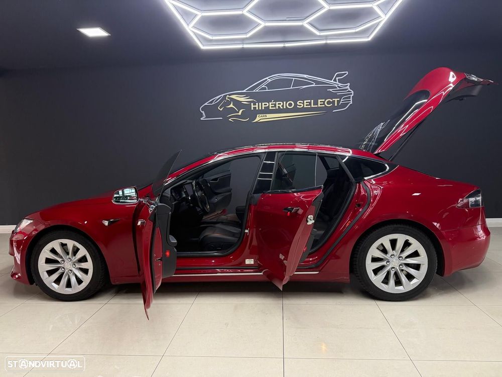 Tesla Model S 75D - 8