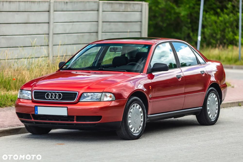 Audi A4 Limousine - 2
