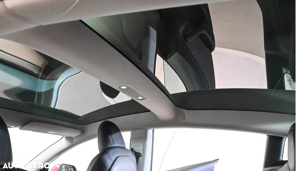 Tesla Model 3 AWD Dual Motor - 10