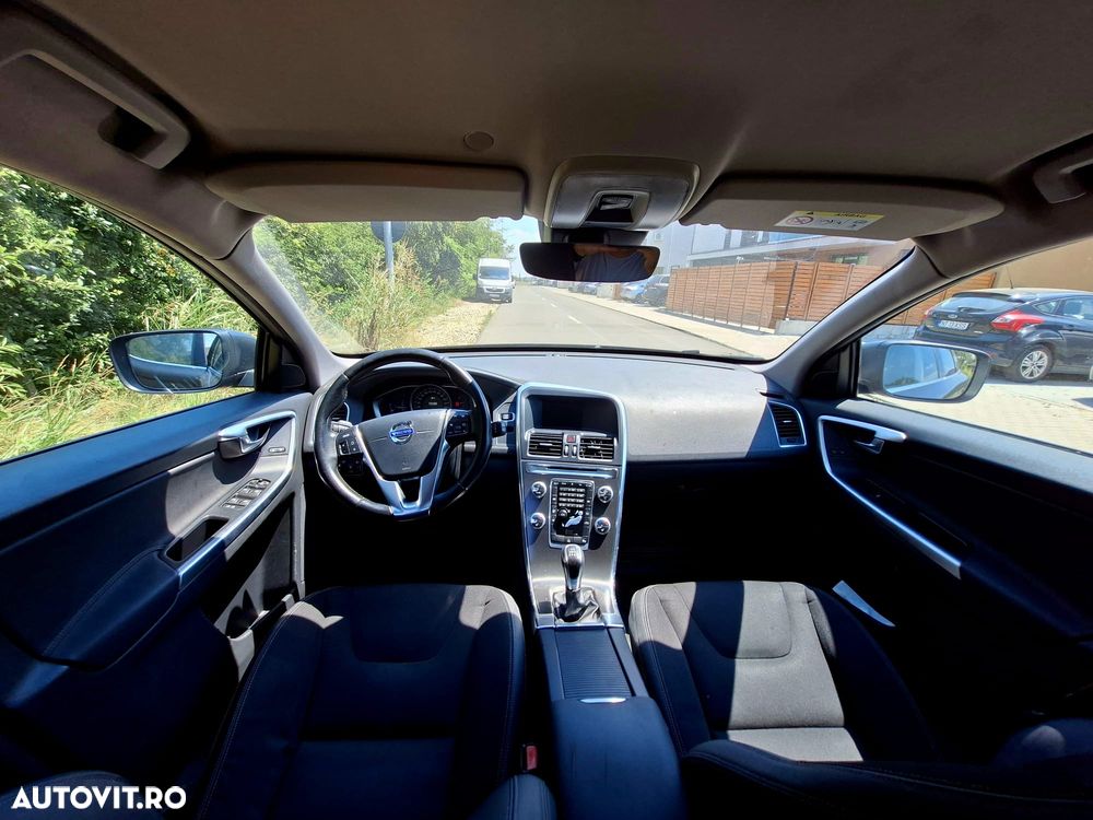 Volvo XC 60 D4 Kinetic - 4