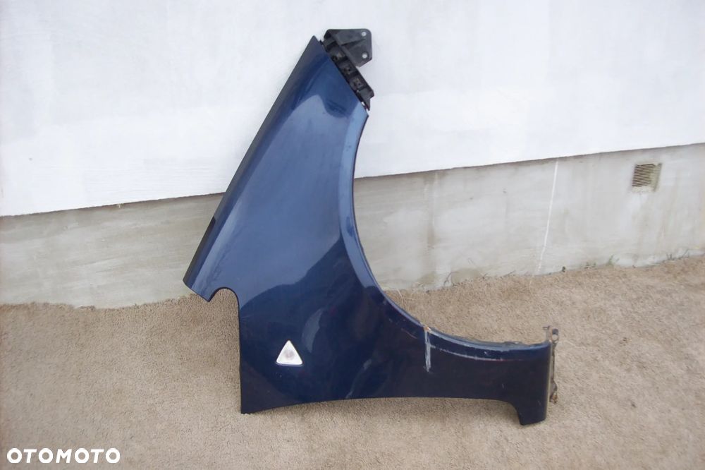 BŁOTNIK PRZEDNI PRAWY MITSUBISHI COLT VI ROK 04/08 - 1