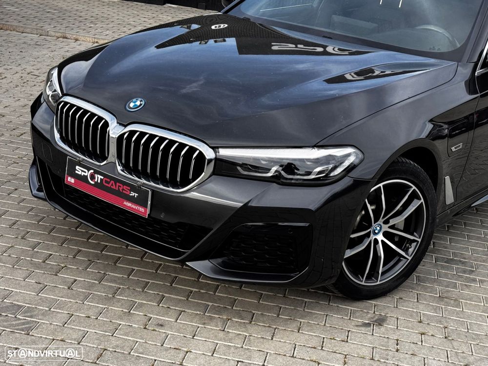 BMW 530 e Pack M - 2