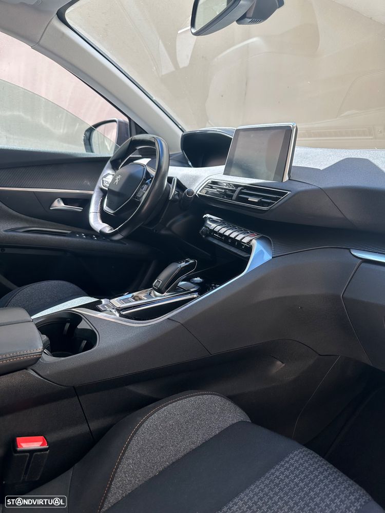 Peugeot 3008 - 3