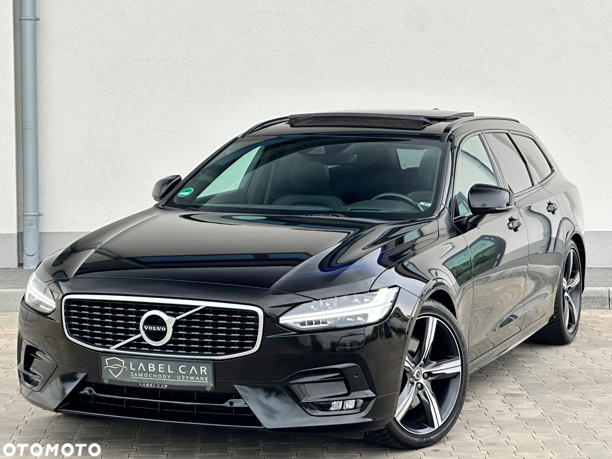 Volvo V90 D5 AWD Geartronic R Design - 10