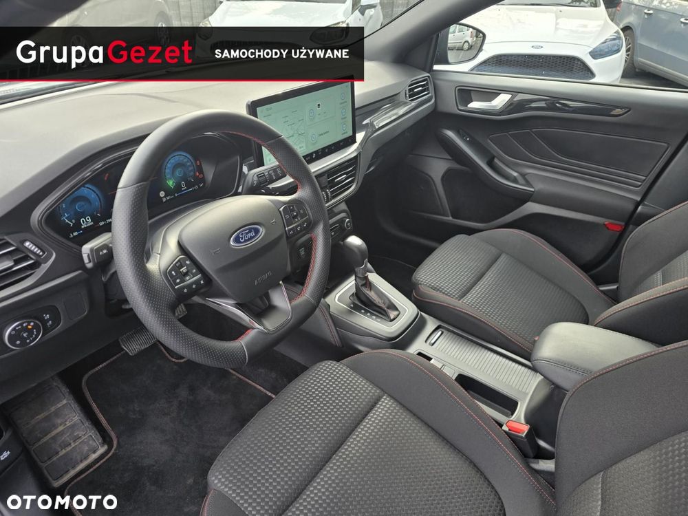 Ford Focus - 12