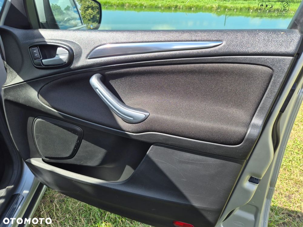 Ford S-Max 2.0 EcoBoost Titanium - 12