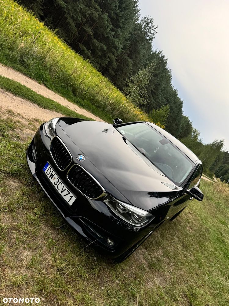 BMW 3GT 318d Sport Line - 6