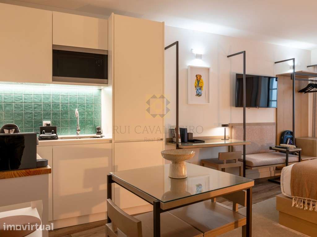 Apartamento T1 (T0 + T0) Moderno junto à Ponte D. Luís I - 350m da ... - Grande imagem: 4/32