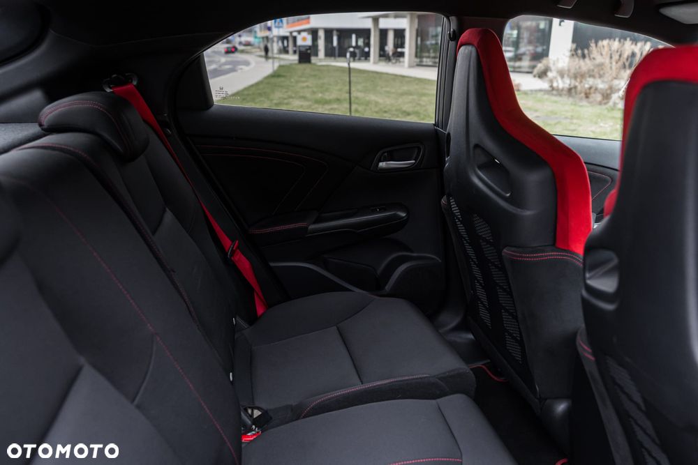 Honda Civic 2.0 VTEC Turbo Type R - 12