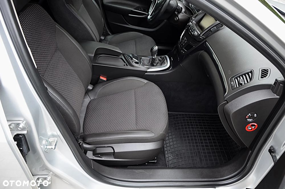 Opel Insignia 2.0 CDTI Cosmo ecoFLEX S&S - 24