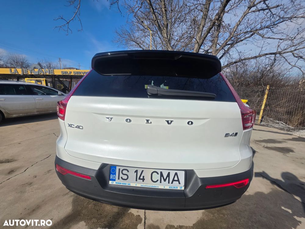 Volvo XC 40 B4 AT8 AWD Mild Hybrid Inscription - 5