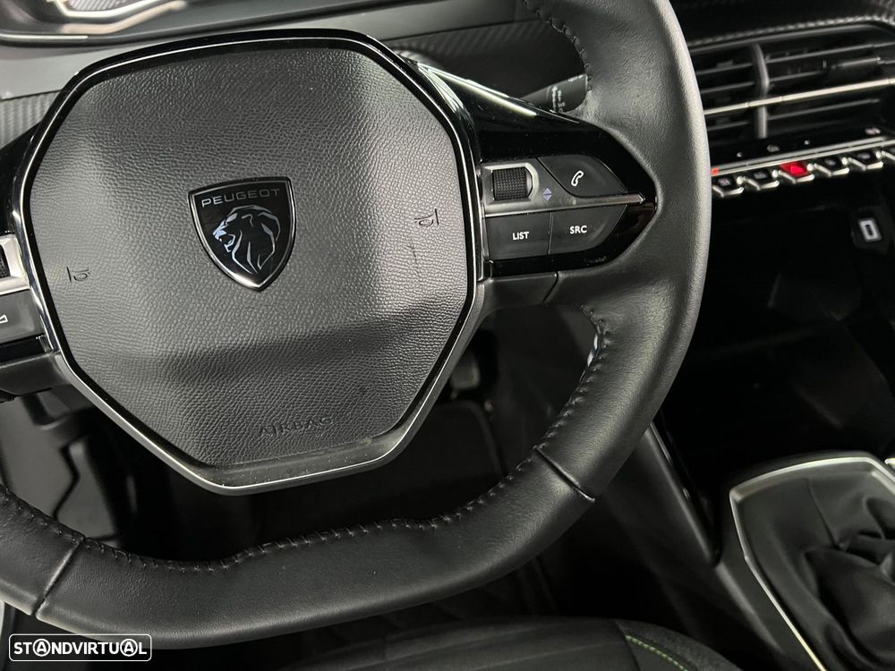 Peugeot 2008 1.2 PureTech Active Pack - 18