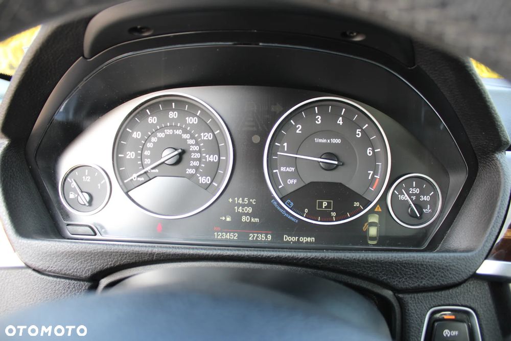 BMW Seria 3 328i xDrive Sport Line - 18