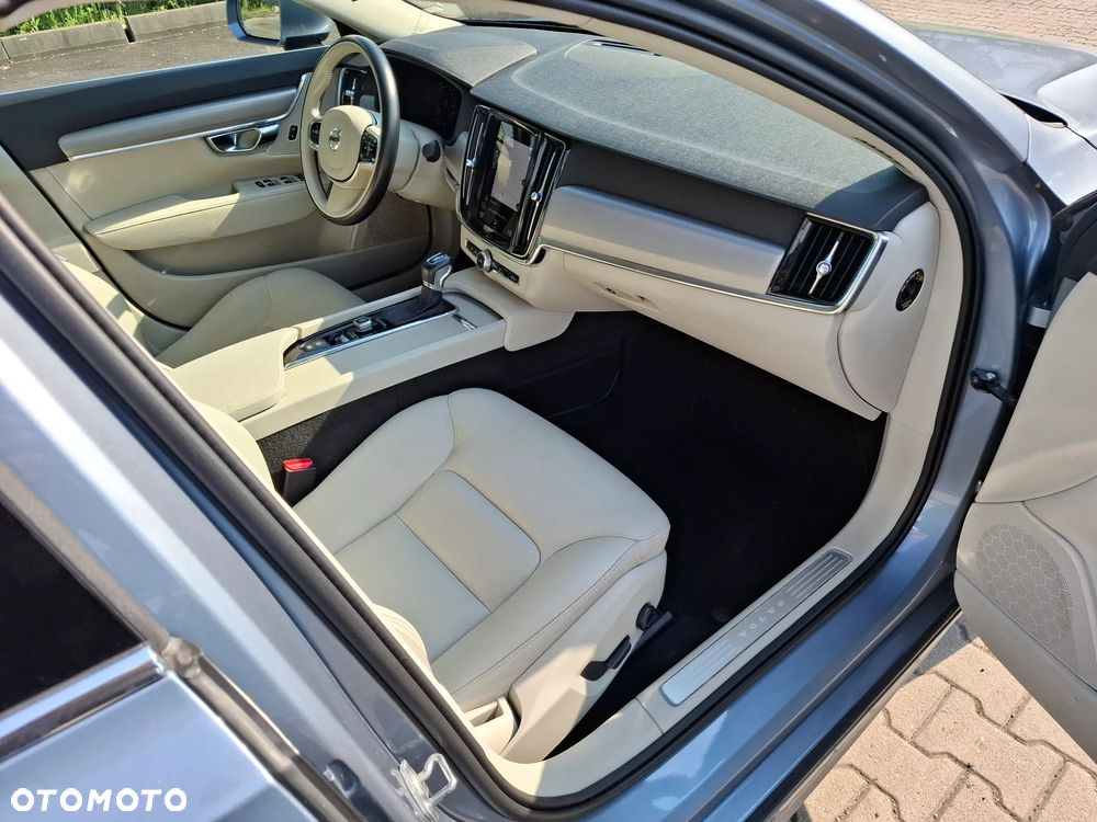 Volvo S90 - 22