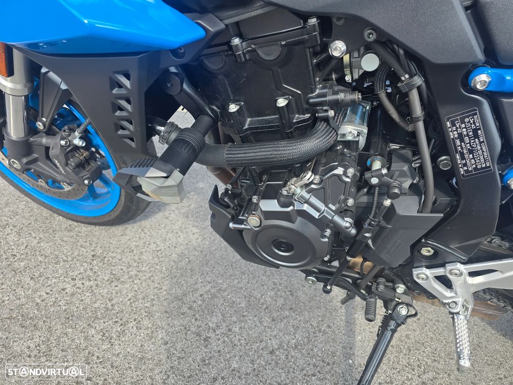 Suzuki GSX 8S - Extras - 8