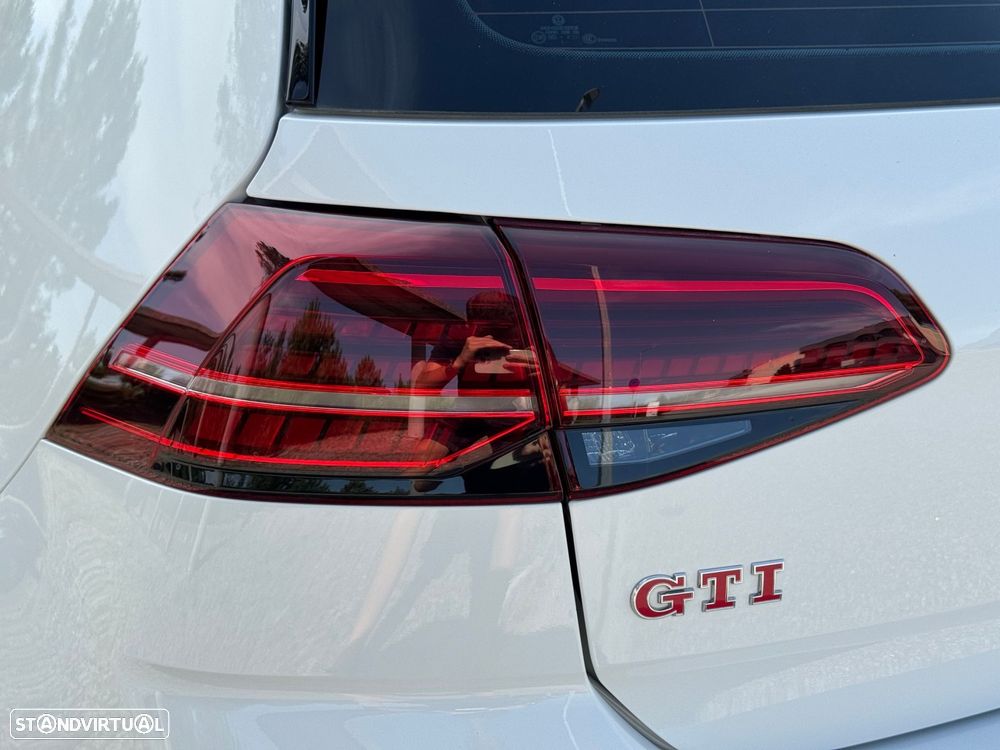 VW Golf 2.0 TSI GTI DSG Performance - 57