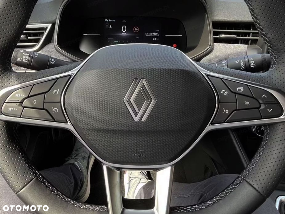 Renault Clio - 7