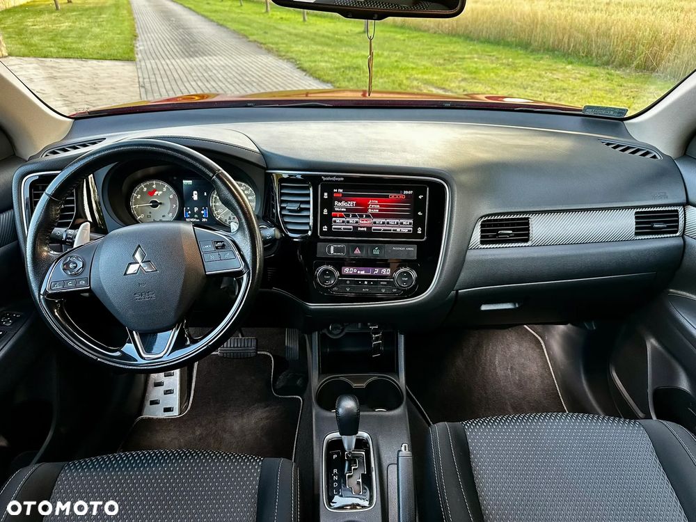 Mitsubishi Outlander 2.0 Intense + SDA 4WD CVT - 10