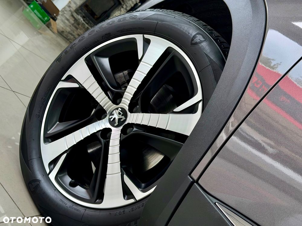 Peugeot 3008 2.0 HDi Allure - 20