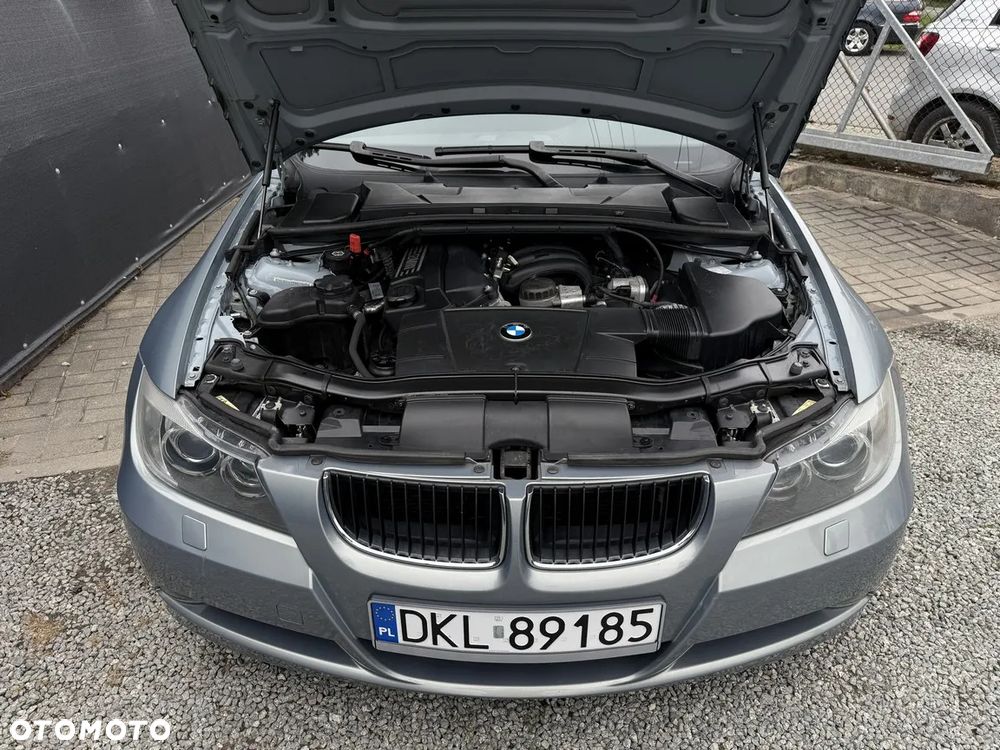 BMW Seria 3 - 12