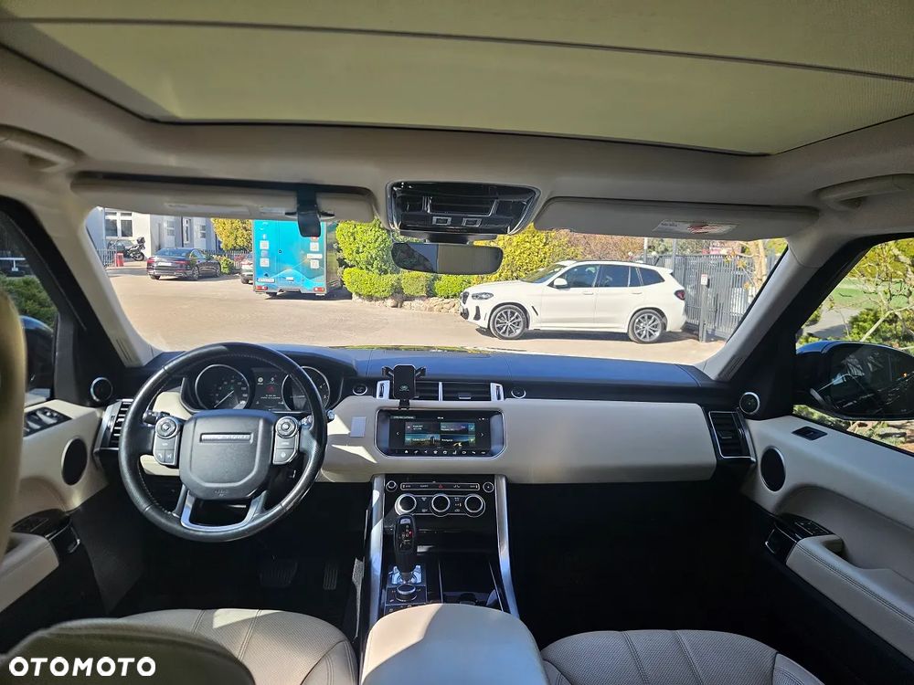 Land Rover Range Rover D300 HSE - 6