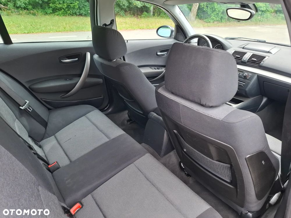 BMW Seria 1 - 13