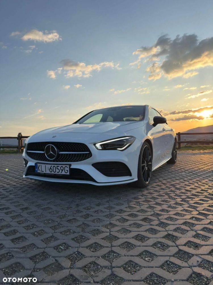 Mercedes-Benz CLA 250 4-Matic AMG Line 7G-DCT - 1