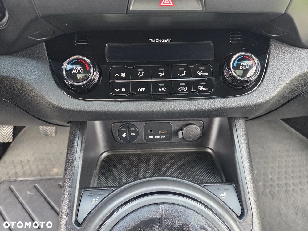 Kia Sportage 2.0 CRDI XL AWD - 21