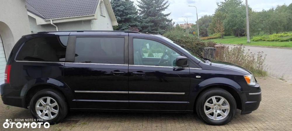 Chrysler Town & Country 3.8 Touring - 23