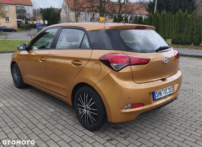 Hyundai i20 1.4 Comfort - 4