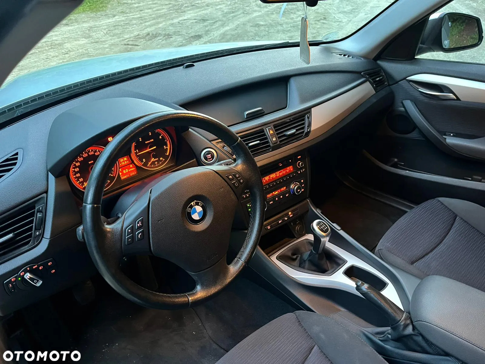 BMW X1 xDrive20d xLine - 8