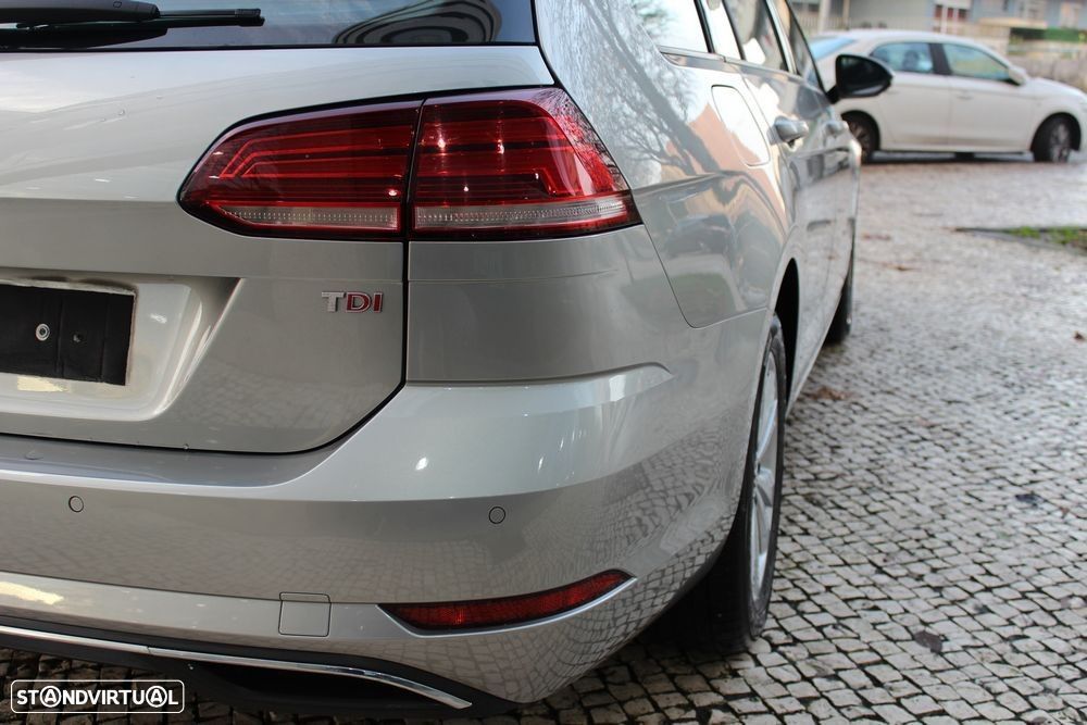 VW Golf Variant 1.6 TDi Trendline - 11