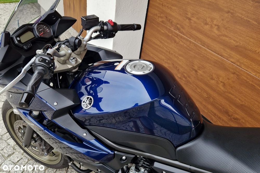 Yamaha XJ - 15