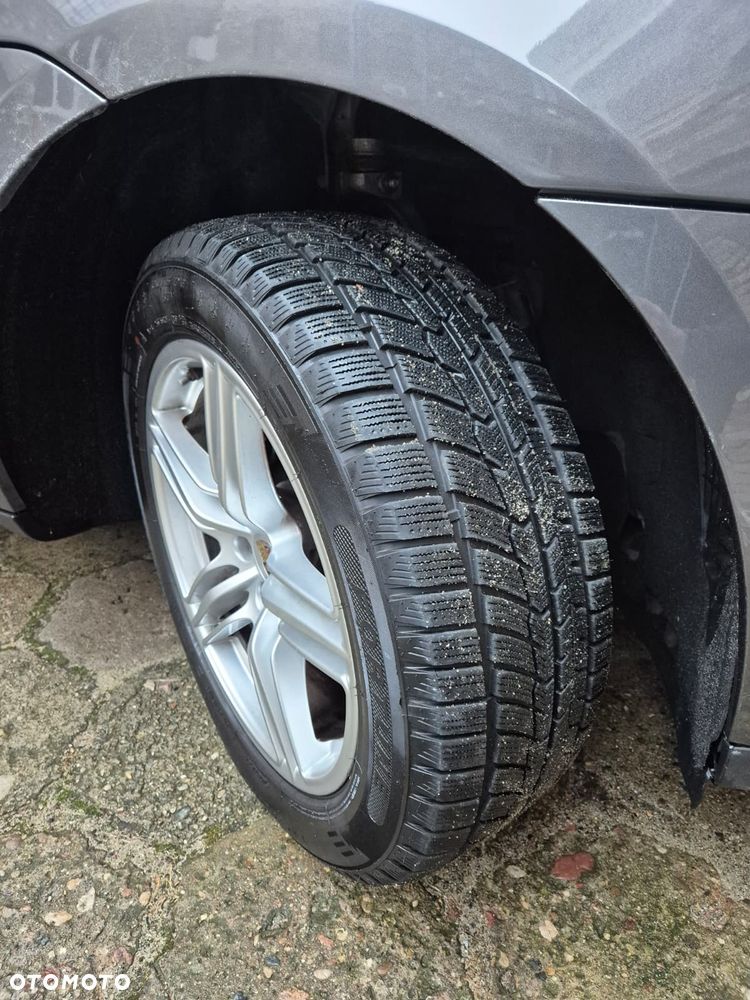 Porsche Macan S - 26