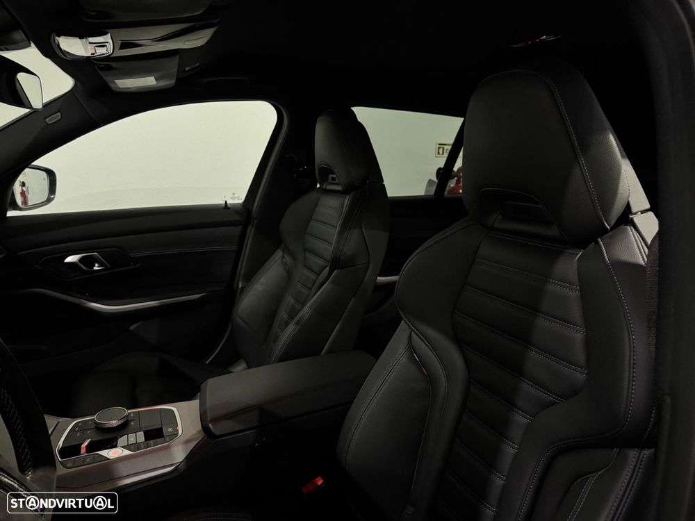 BMW 320 d Touring Pack M Auto - 14