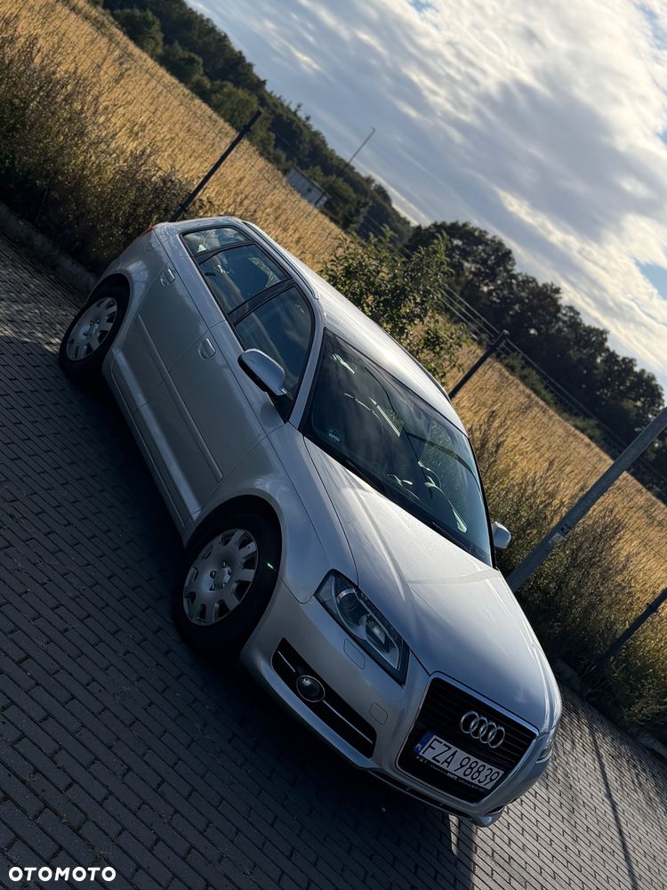 Audi A3 Sportback 2.0 TFSI Attraction - 4