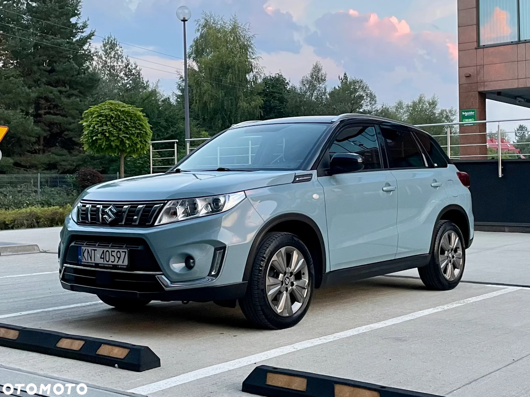 Suzuki Vitara 1.4 Boosterjet Premium 2WD - 16