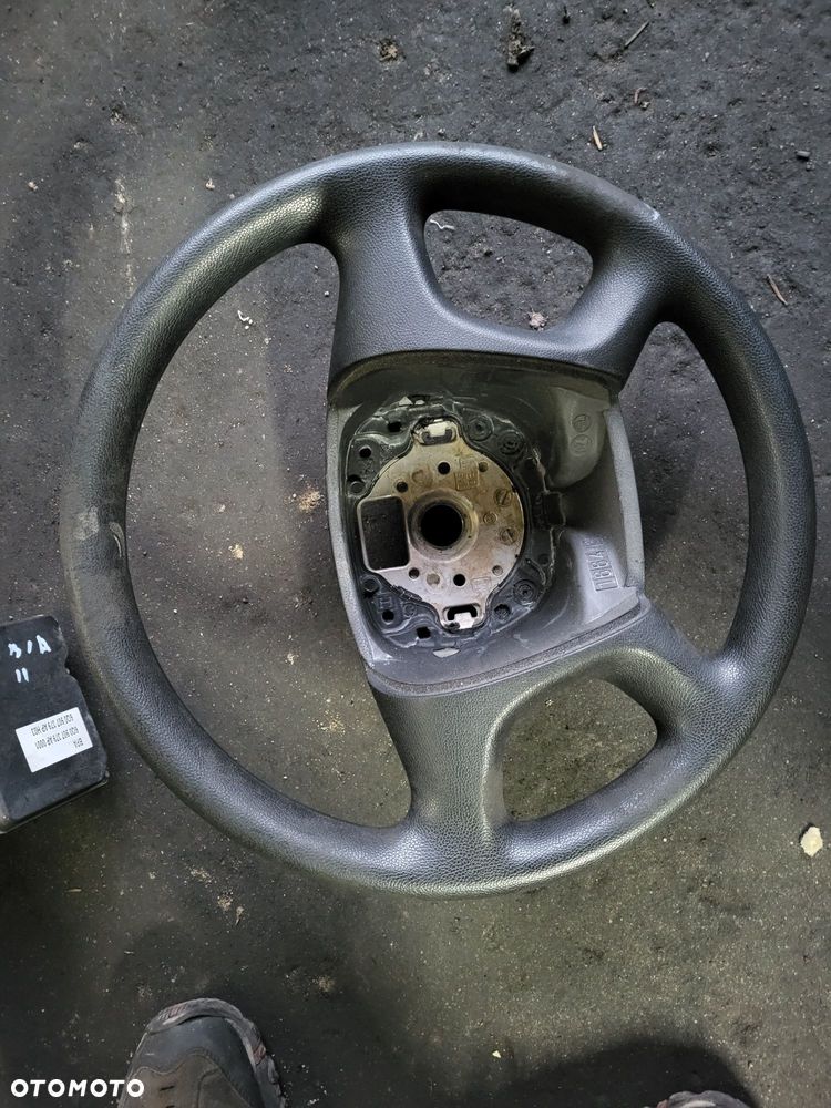 Kierownica skoda Roomster 07r