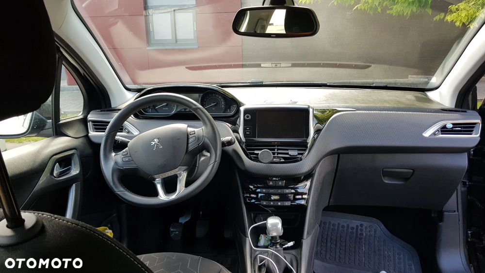 Peugeot 2008 1.2 Pure Tech GPF Active S&S - 14