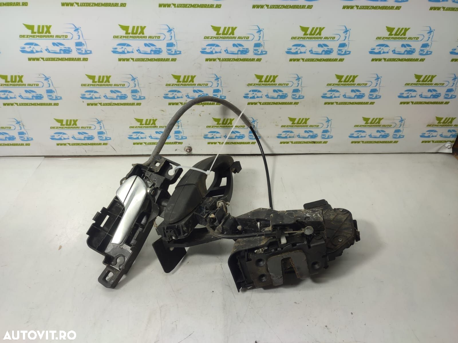 Broasca usa dreapta spate cu manere  6m2a-r26412-ec Ford Mondeo MK4 - 2