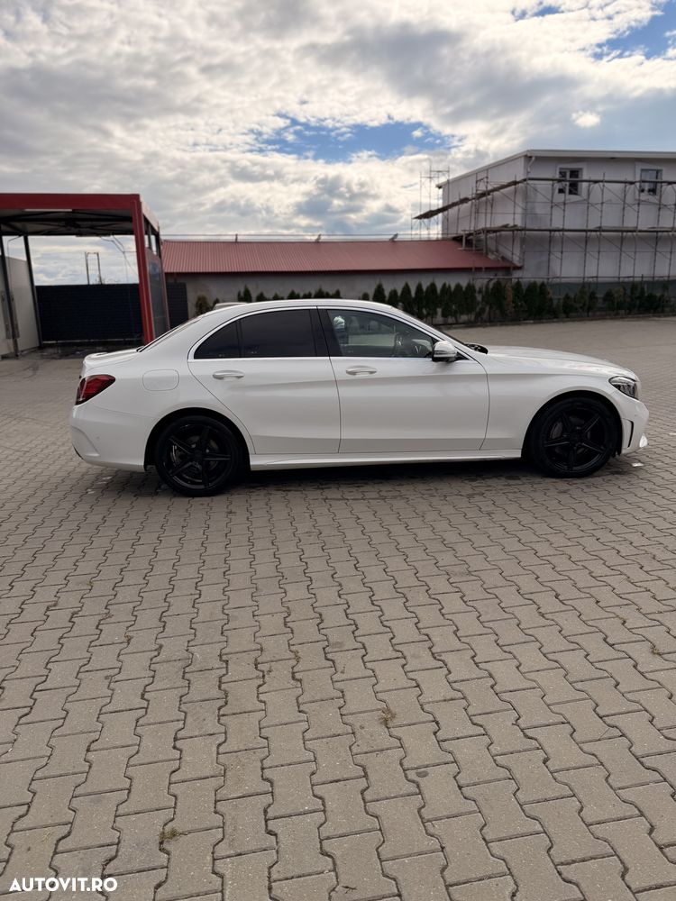 Mercedes-Benz C - 7
