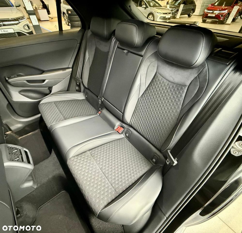 Volkswagen T-Roc - 30