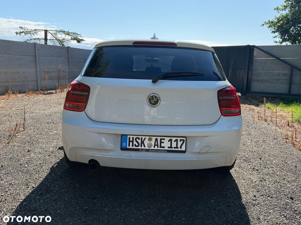 BMW Seria 1 114i - 9